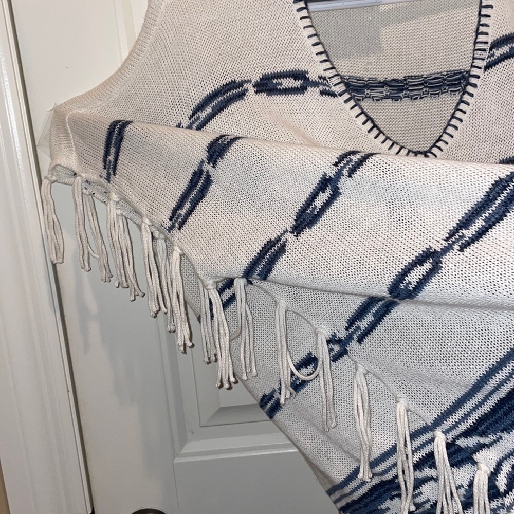 XL CHAPS DENIM CO WESTERN STYLE PONCHO V-NECK SWEATER Armholes RalphLaurenCo.NWT - Picture 10 of 16
